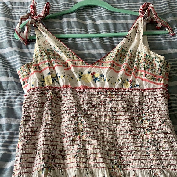 Beautiful Kenzie floral maxi dress like new! - Picture 3 of 5